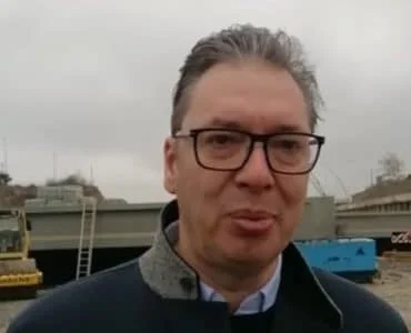 Vuçiq: Nuk do ta nënshkruajmë kurrë pavarësinë e Kosovës