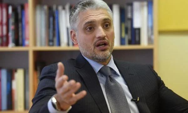 Politikani serb që e njeh pavarësinë e Kosovës, hyn në zgjedhje me mesazhin për Kosovën e pavarur