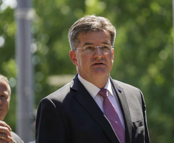 Lajcak avverte l'invito a Bisimi, Petkov presto a Bruxelles
