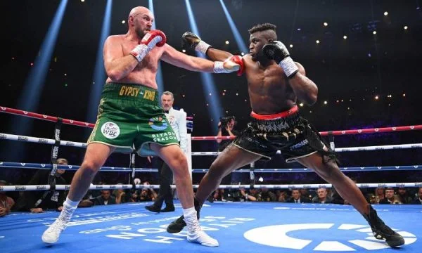 Non ci crederai! E' l'incredibile cifra che Tyson Fury ha vinto ieri sera.