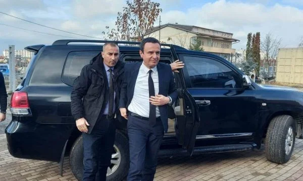 Kurti de Vushtrri: Para los desarrollos en el norte, responda a Pristina