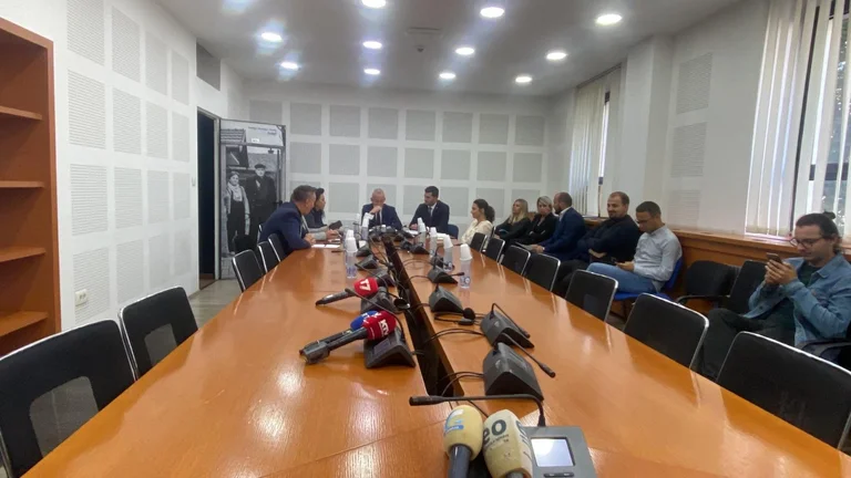Oggi la quinta restituzione per le riserve di Stato è provata per la quinta volta