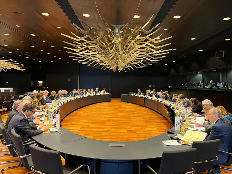 Situation between Kosovo and Serbia, EU diplomatic leaders discuss tomorrow in Luxembourg