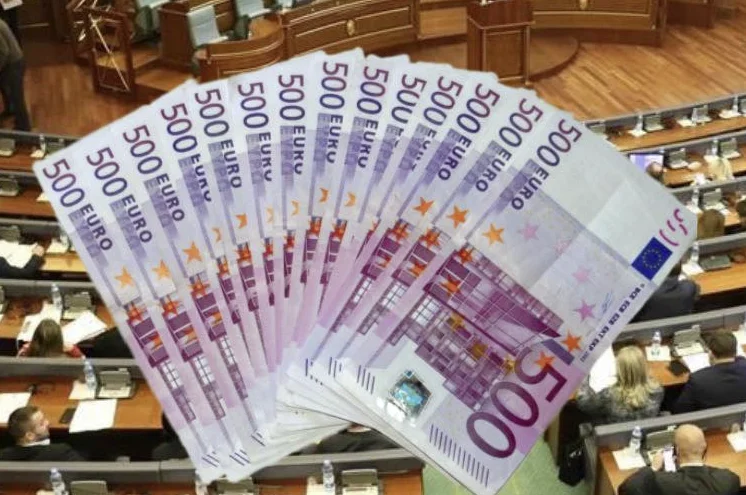 VV per lo più spesa, CEC pubblica rapporti finanziari del partito per l'ultimo trimestre