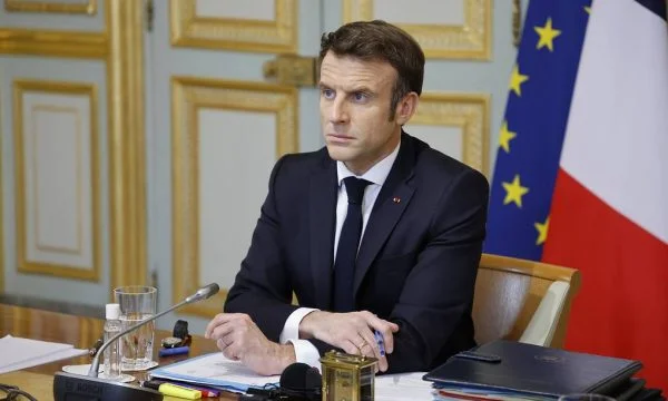 Macron përballet me probleme të mundshme ligjore për konsulentët
