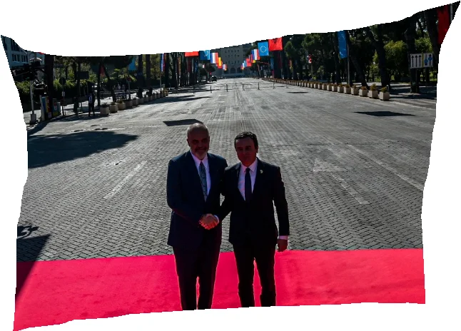 La carretera de Kosovo a Europa podría ser cortada por Tirana