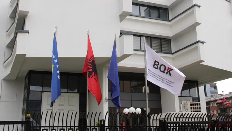 BQK: Sektori i sigurimeve shënoi rritje të lartë të aktivitetit
