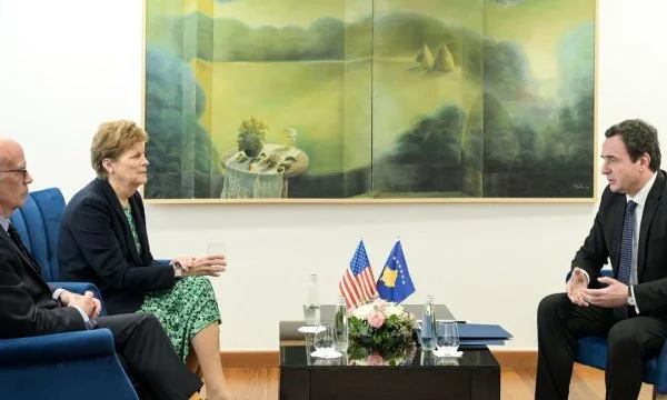 Kurti takoi senatorët amerikanë, i falënderoi për solidaritetin e treguar pas sulmit të 24 shtatorit