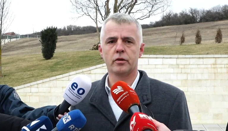 Klinaku nga OVL-UÇK-së: Gucati lirohet, Haradinaj jo