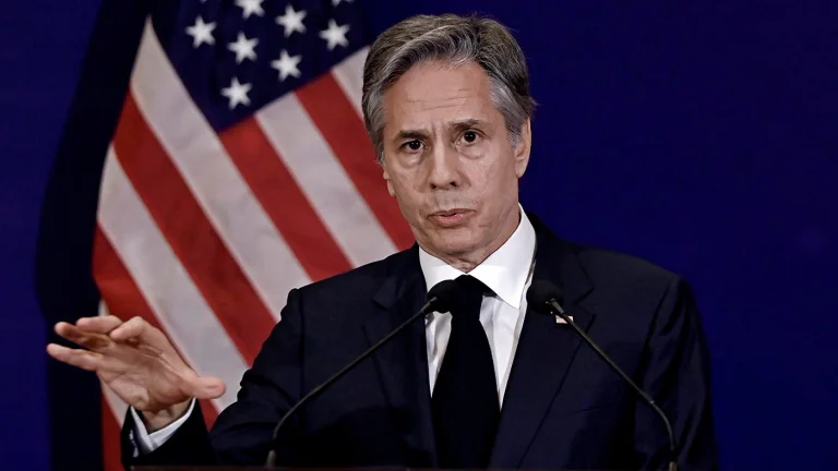 Antony Blinken mbërrin sot në Izrael, pritet takim edhe me presidentin palestinez