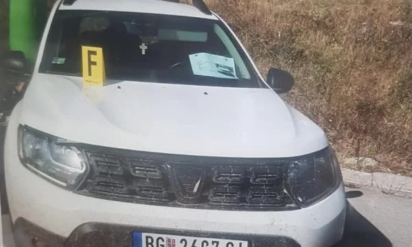 Sveçla njoftoi se në Banjskë u gjet dokumenti e vetura e bashkëpunëtorit të djalit të Vuçiq, vjen reagimi i parë nga Serbia