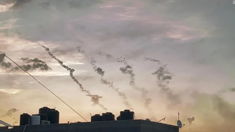 Ushtria izraelite: Rreth 2200 raketa janë hedhur në Izrael nga Gaza