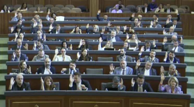 PDK propozon rezolutë për fuqizimin e Policisë, VV e kundërshton