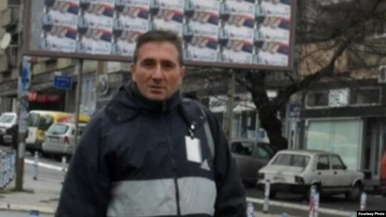 Mustafa thirrje Kurtit: Kryeministër, shkarko Sveçlën e shefat e intelegjencës