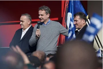 Pourquoi Tirana trouve-t-elle <x0patiotes” contre la Serbie, mais en abaissant “Brets” devant la Grèce?