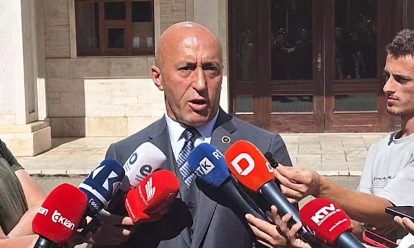 Haradinaj pas takimit me Osmanin: Rreziku është prezent, të bashkëpunojmë me aleatët për të shpëtuar jetë
