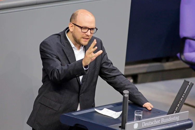 Emisari gjerman: E dënojmë sulmin kriminal ndaj Policisë së Kosovës, qëndrojmë krah jush