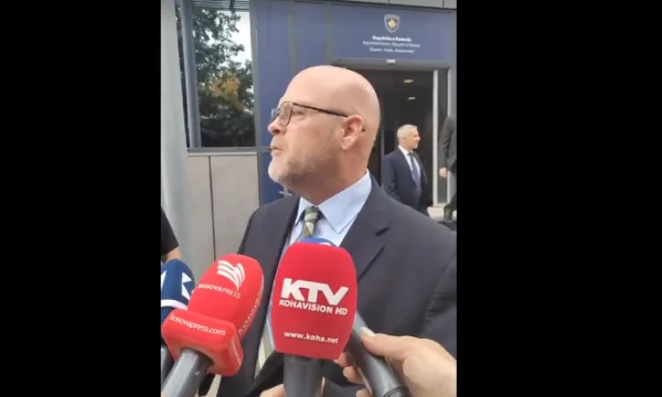 Hovenier pas takimit me Kurtin: S’kemi për të thënë diçka më shumë se reagimet që i kemi lëshuar