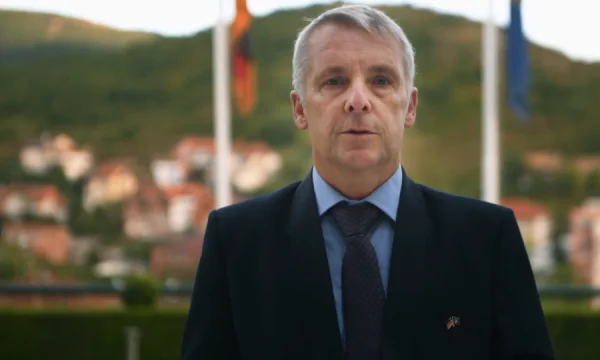 Gjermania në linjë me ShBA-të: Autorët të dalin para drejtësisë