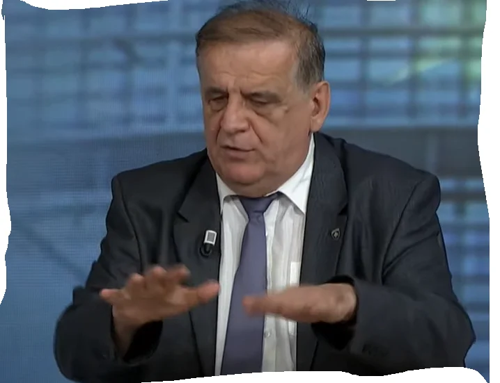 Spahiu: Sot u rrezikua ose karriera e Kurtit ose ajo e Lajçakut
