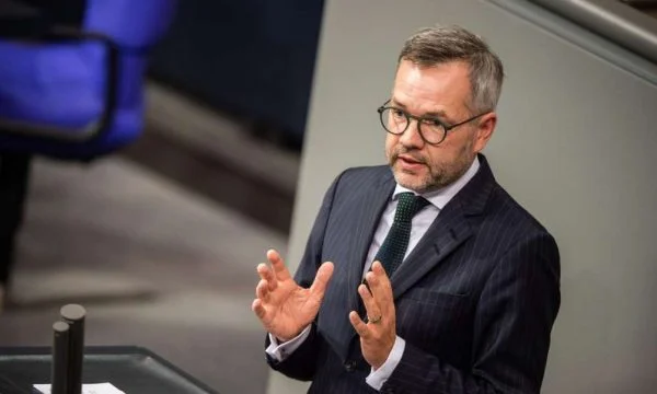 MP tedesco: Io sono contro Republika Srpska 2.0, una struttura federale con la giusta divisione di computer può essere un'opzione