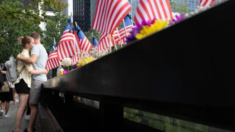 22 Jahre terroristischer Angriff, die Amerikaner erinnern an den Schrecken von 9/11