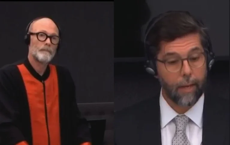El abogado de Wessel suda al testigo, lo obliga a admitir que cometió un grave error en conspirar con KLA