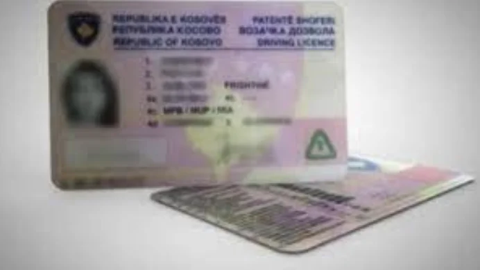 Los ciudadanos pueden pasar por Austria con la licencia de conducir de Kosovo este mes