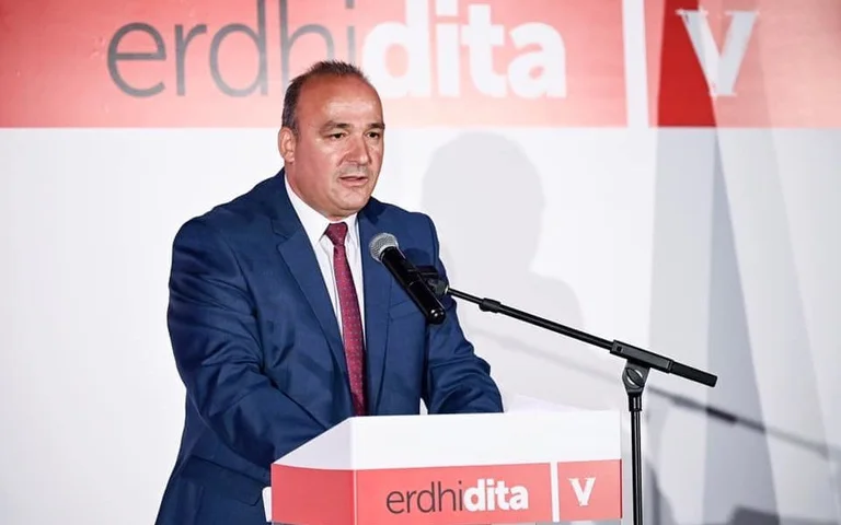 Deputeti i VV’së i del kundër Shpejtim Bulliqit rreth mungesës së ujit në Podujevë