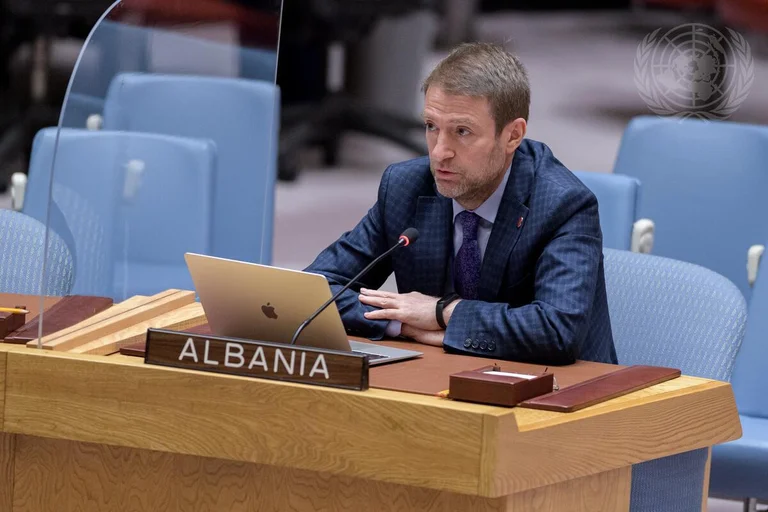 Was ist die Agenda Albaniens als Präsident des Sicherheitsrats?