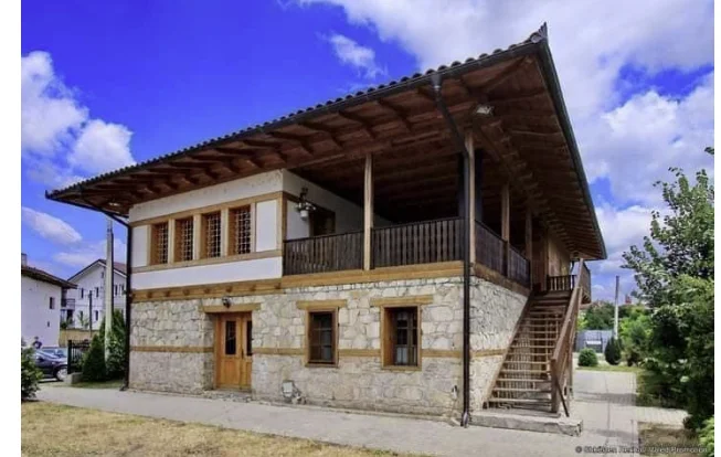 Three minors allegedly set the Old Museum of Gjakova Music on fire