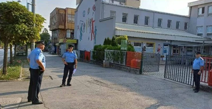 Polizeierhöhung in Schulen