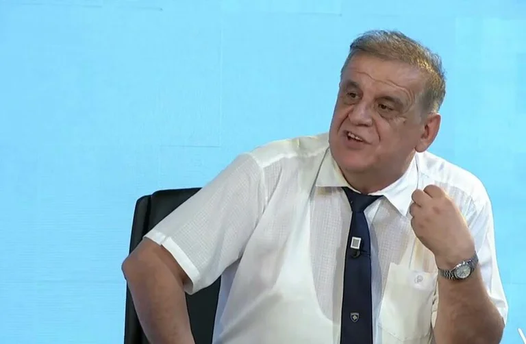 Spahiu: Jusuf Thaçi s’bën për ministër të arsimit, atë duhet me shti në burg