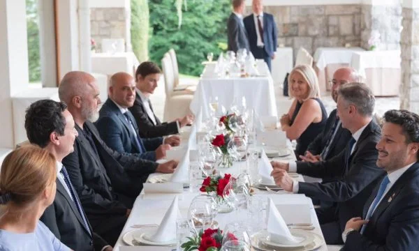 Nga përplasja me Bërnabiq deri te takimet që zhvilloi: Çka tha Kurti dje në Slloveni?