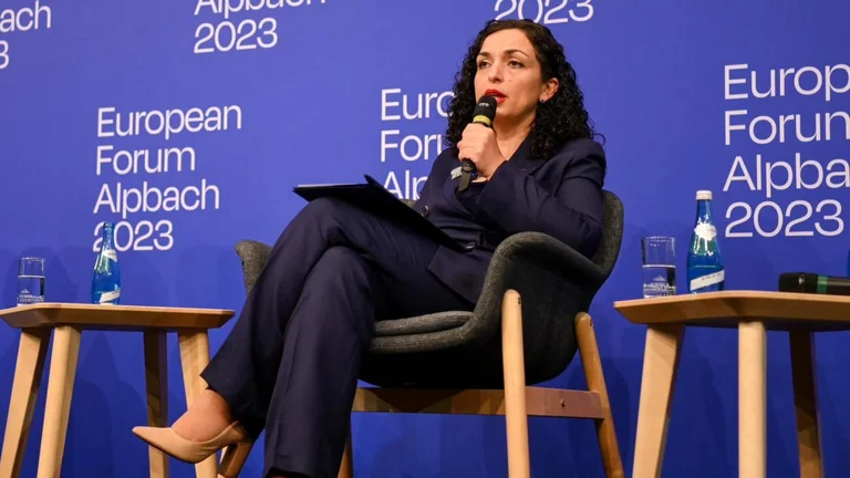Lajmërohet Osmani nga Austria: Integrimi evropian rrugë e mundimshme, por e vetmja për Kosovën