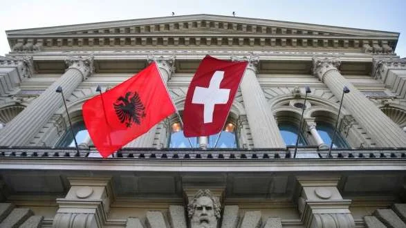 A do të bëhet shqipja gjuhë kombëtare e Zvicrës?