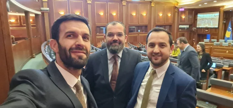 Agushholl Candor risponde a Haxhi: Non cambiamo il nostro atteggiamento sul codice civile