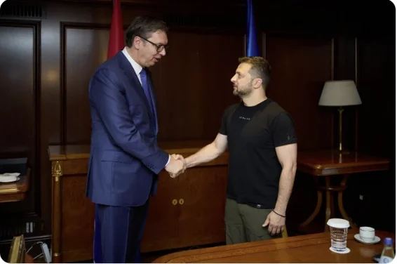 Vuciq e Zelensky chiacchierano per “invisibility” dei confini ucraini