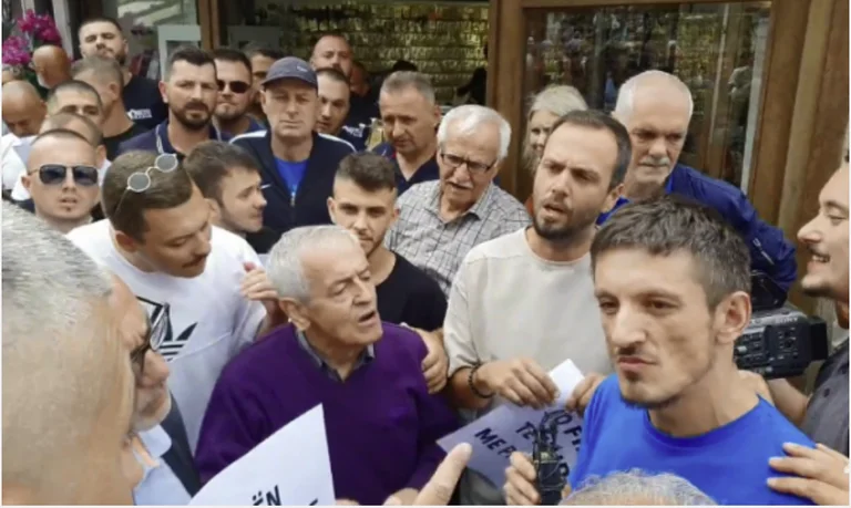 Arrestation à domicile pour deuxième suspect dans une attaque contre le journaliste Vulnet Krasniqi