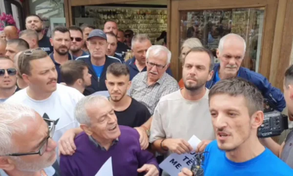 Ein anderer Mann verhaftet in Prizren wegen Angriffs Journalist Vulnet Krasniqi