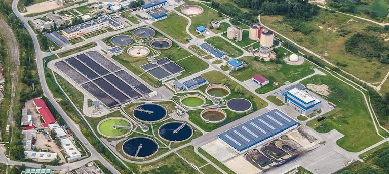 En raison de sanctions, l'UE bloque le projet de traitement des eaux usées au Kosovo