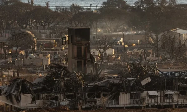 Hawaii, 93 vittime degli incendi più mortali degli Stati Uniti in oltre 100 anni
