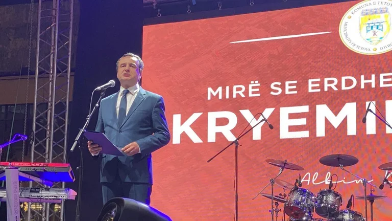 Crise dans le nord de la Macédoine après la visite de Kurt à Tetovo et Ciir