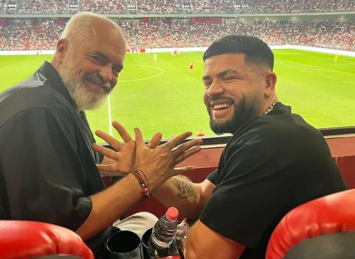 Edi Rama e Nozy in compagnia godono del Partizan-Rome match