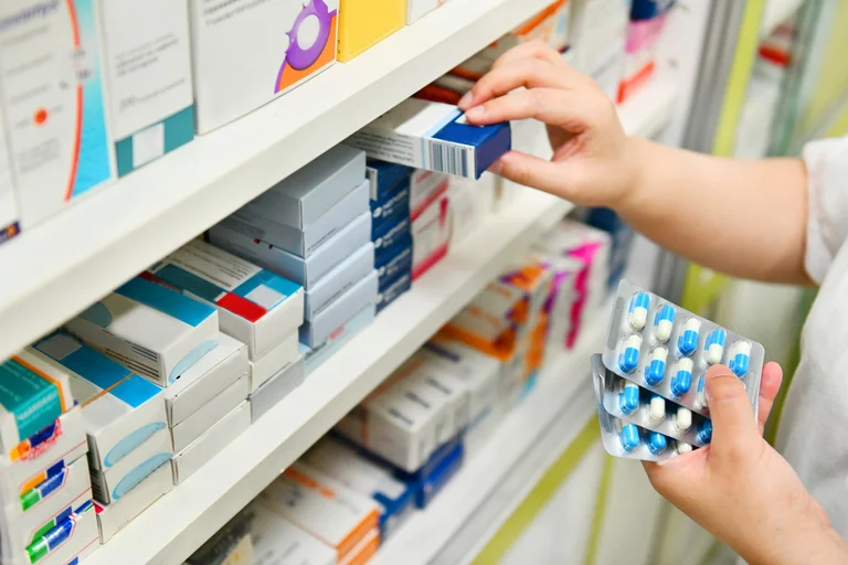 Los farmacéuticos dicen que su operación de suministro de drogas está en riesgo