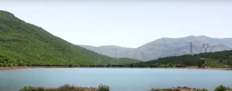 Tragekraft in Albanien: Ein sechsjähriger starb in den Stausee