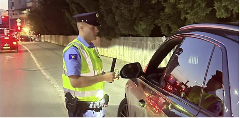 Director for Security in Pristina: About 300 thousand guns in Kosovars' hands, every third car gets caught with it