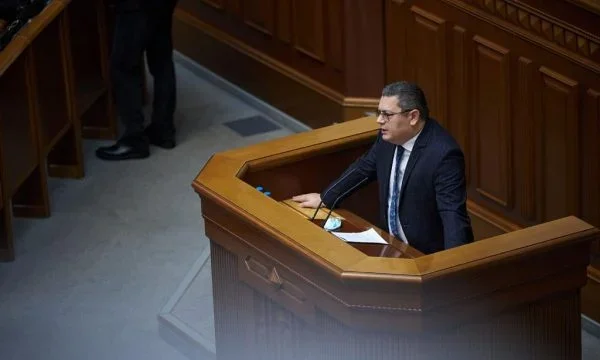 Außenminister im Parlament der Ukraine Zeichen für unabhängiges Kosovo, Brief erscheint bei Kyiv Post