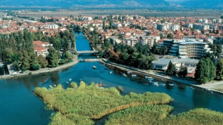 Intoxicación alimentaria sospechosa en un complejo infantil en Ohrid