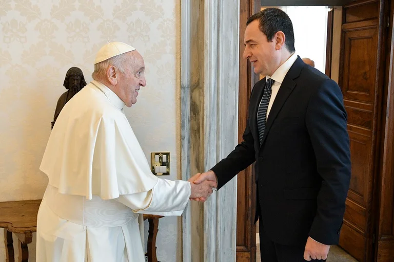 Pope Francis warns visit to Kosovo